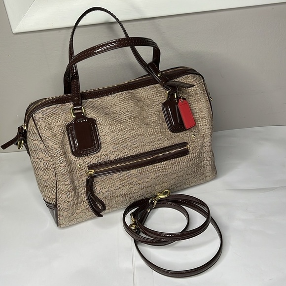 Coach Oxford Poppy 25047 Crossbody Satchel Bag - New without tags - Picture 1 of 16